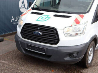 2015-ford-transit-1491422-49243973