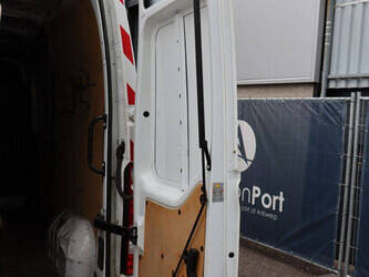 2021-renault-master-klubb-kl32-49244090