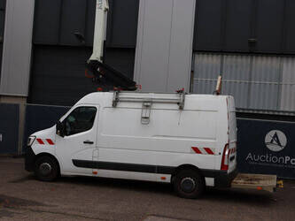 2021-renault-master-klubb-kl32-49244134