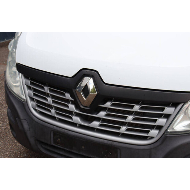 2018 Renault Master-49244201