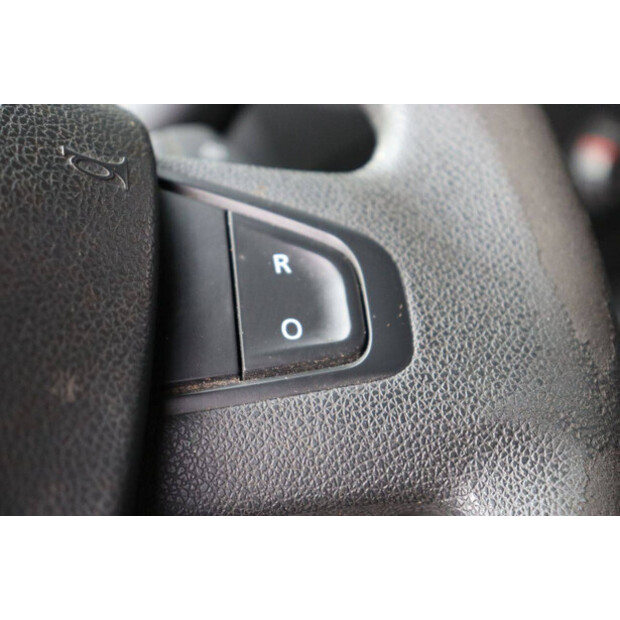 2018 Renault Master-49244226