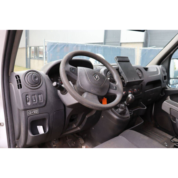 2018 Renault Master-49244228