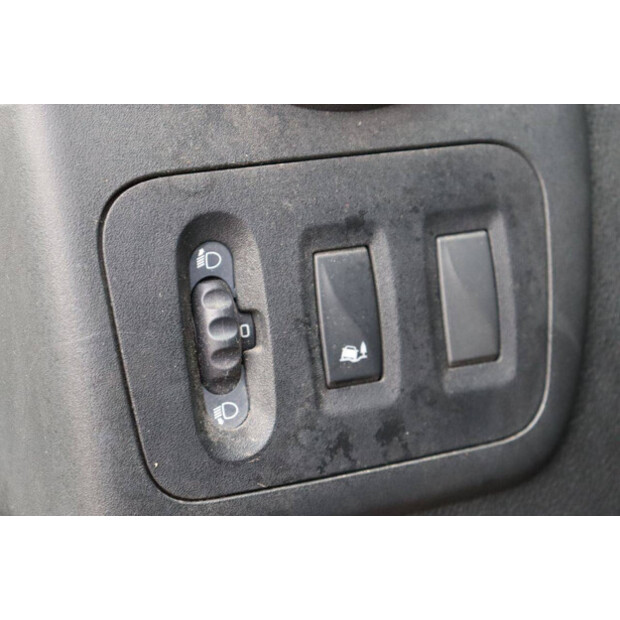 2018 Renault Master-49244229