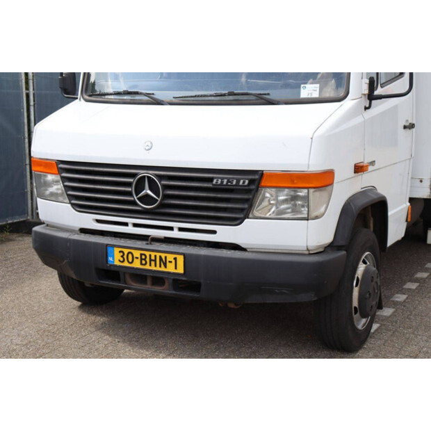 2010 مرسيدس بنز VARIO 813D-49244310