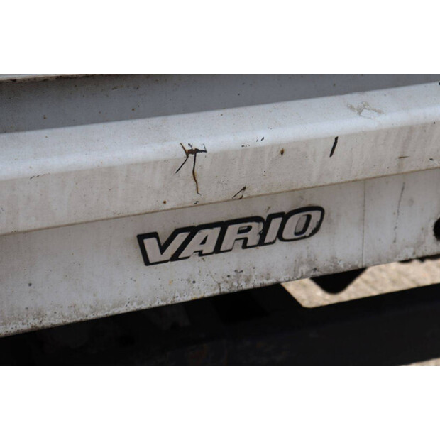 2010 مرسيدس بنز VARIO 813D-49244322