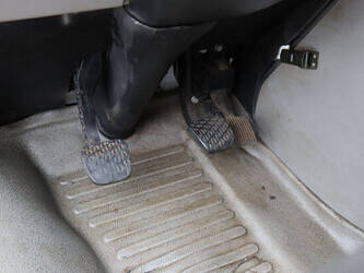 2010-mercedes-benz-vario-813d-49244330