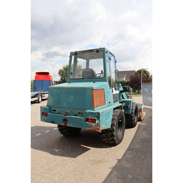 1992 Fai 556-49244352