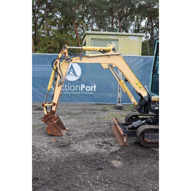 2015 YANMAR SV22-49244607