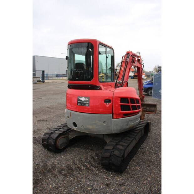 2011 New Holland E50.2C-49244645