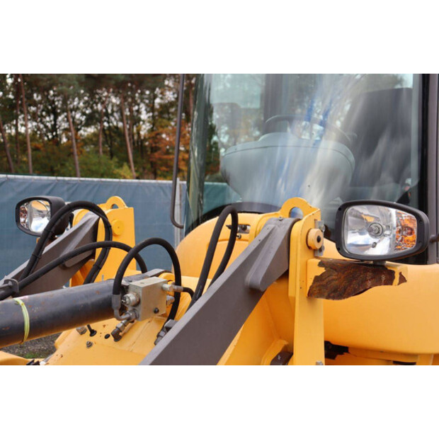 2016 Volvo L30G-49244693