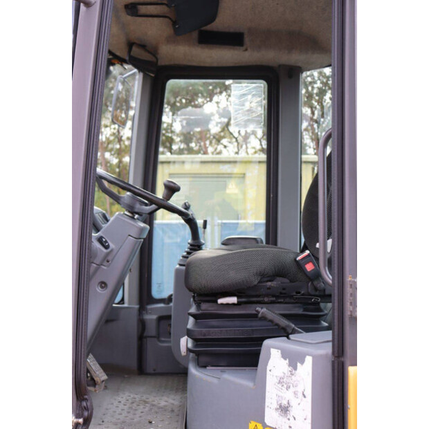 2016 Volvo L30G-49244706
