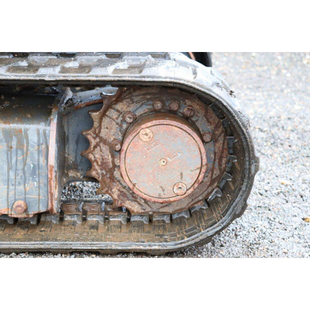 2013 كوماتسو PC26MR-3-49244799