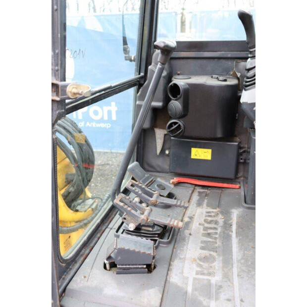 2013 كوماتسو PC26MR-3-49244804