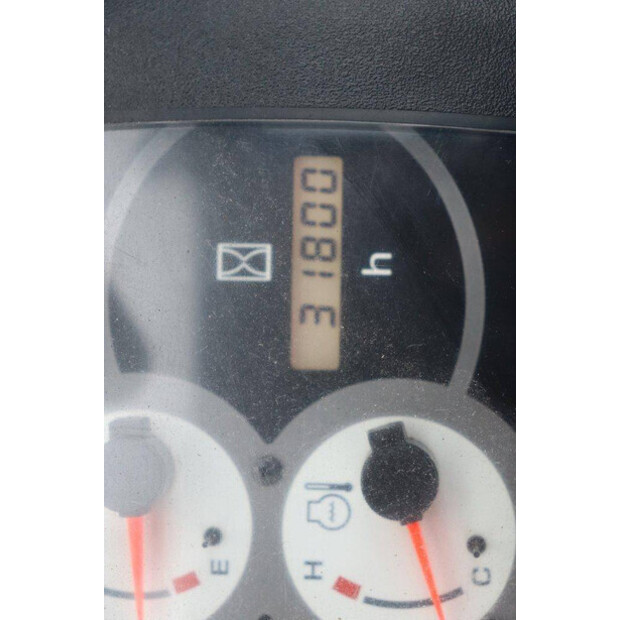 2013 كوماتسو PC26MR-3-49244807