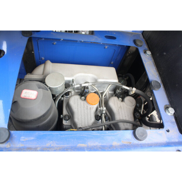 2026 Crawler 18-49244906