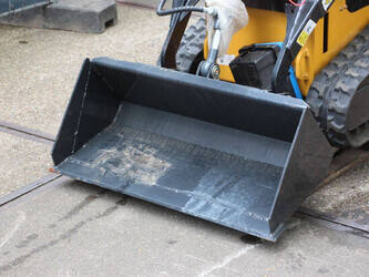 2025-heavy-industry-machinery-t360-49244979