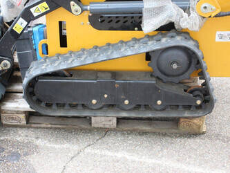 2025-heavy-industry-machinery-t360-49244981