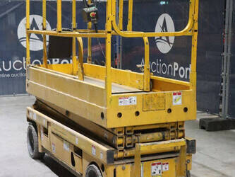 2012-haulotte-compact-8-1491458-49245168