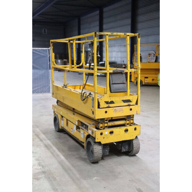 2012 Haulotte COMPACT 8-49245171