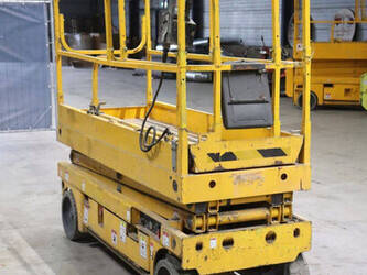 2012-haulotte-compact-8-1491458-49245171