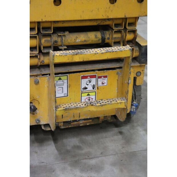 2012 Haulotte COMPACT 8-49245177
