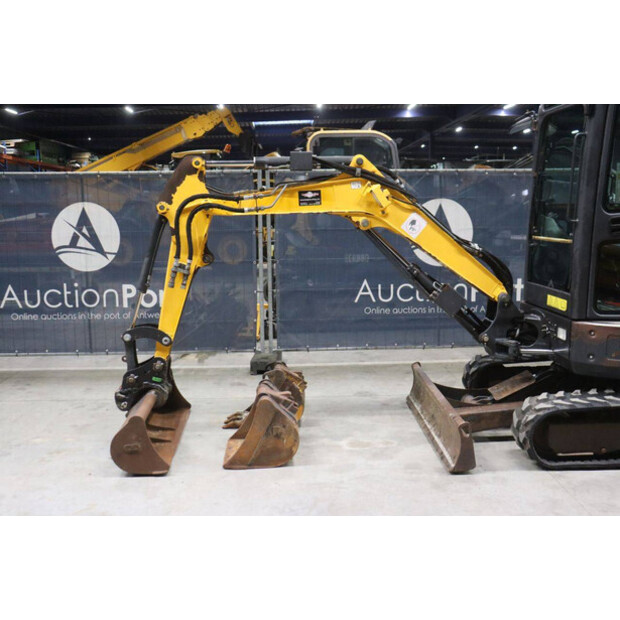 2017 BOBCAT E26-49245197
