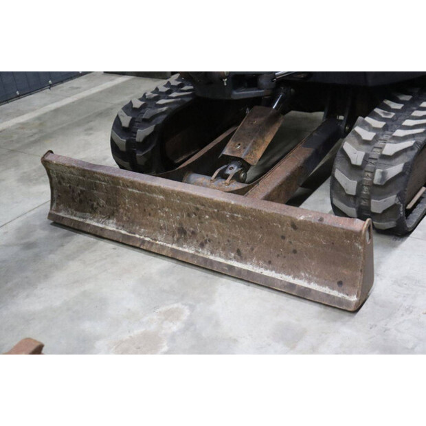 2017 BOBCAT E26-49245204