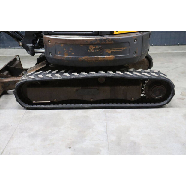 2017 BOBCAT E26-49245209
