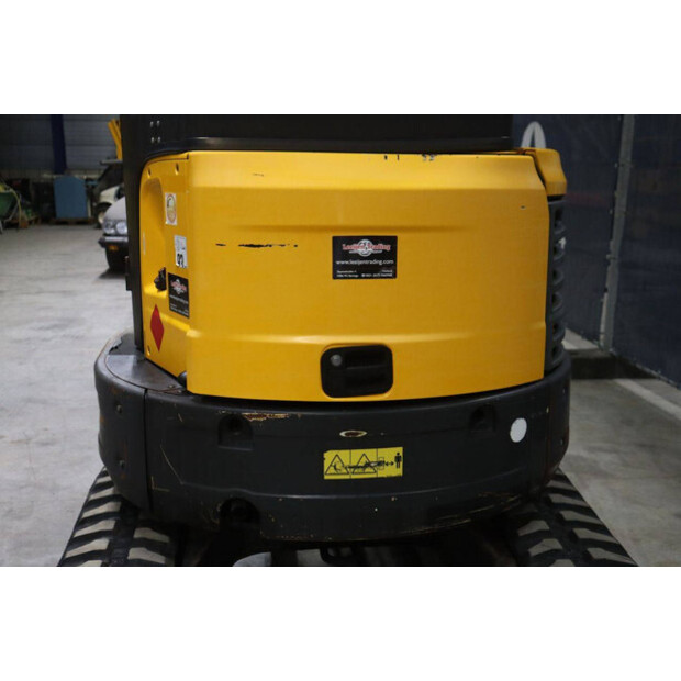 2017 BOBCAT E26-49245213