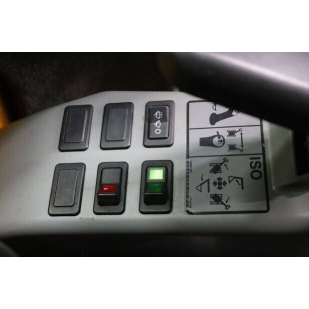 2017 BOBCAT E26-49245225