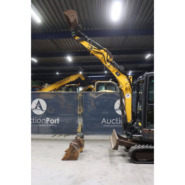 2017 BOBCAT E26-49245228