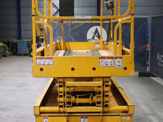 2012-haulotte-compact-10-1491460-49245235