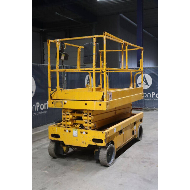 2012 Haulotte COMPACT 10-49245239