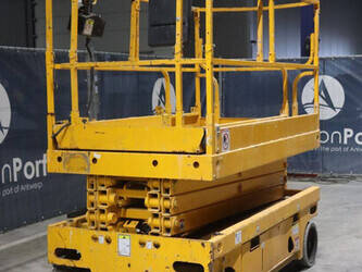 2012-haulotte-compact-10-1491460-49245239