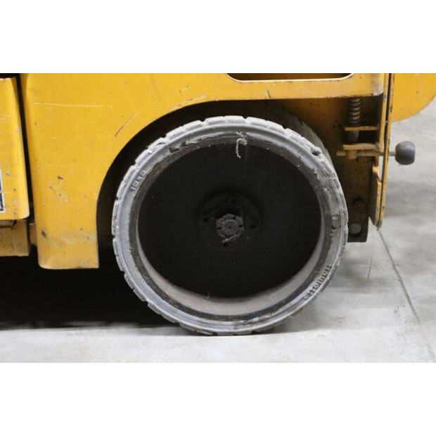 2012 Haulotte COMPACT 10-49245241