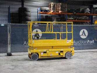 Image for LIFTS 2011 Haulotte COMPACT 8