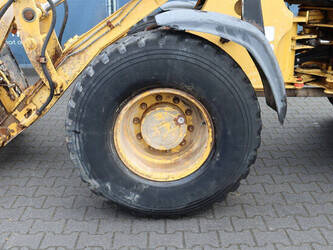 caterpillar-908-1491465-49245361