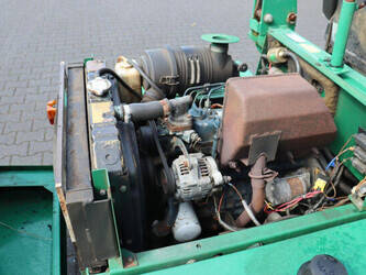 ransomes-parkway-2250-1491466-49245406
