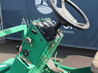 ransomes-parkway-2250-1491466-49245411