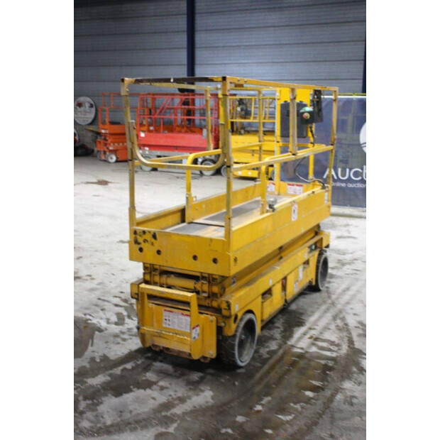 2013 Haulotte COMPACT 8-49245562