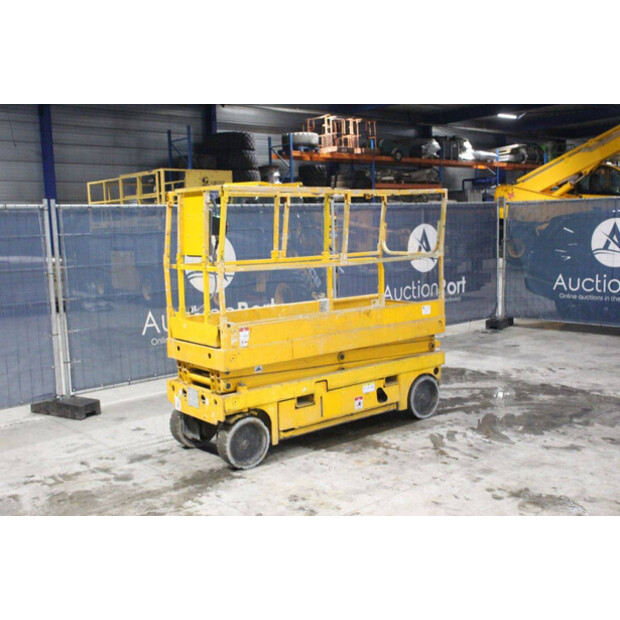 2013 Haulotte COMPACT 8-49245565