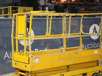 2013-haulotte-compact-8-1491473-49245567
