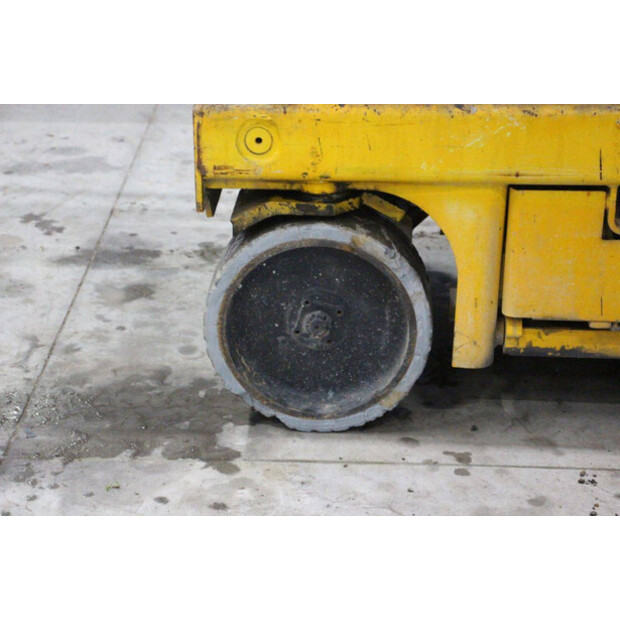 2013 Haulotte COMPACT 8-49245569