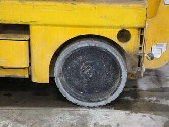2013-haulotte-compact-8-1491473-49245570