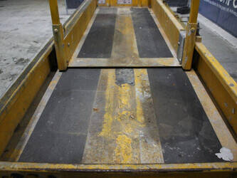 2013-haulotte-compact-8-1491473-49245573