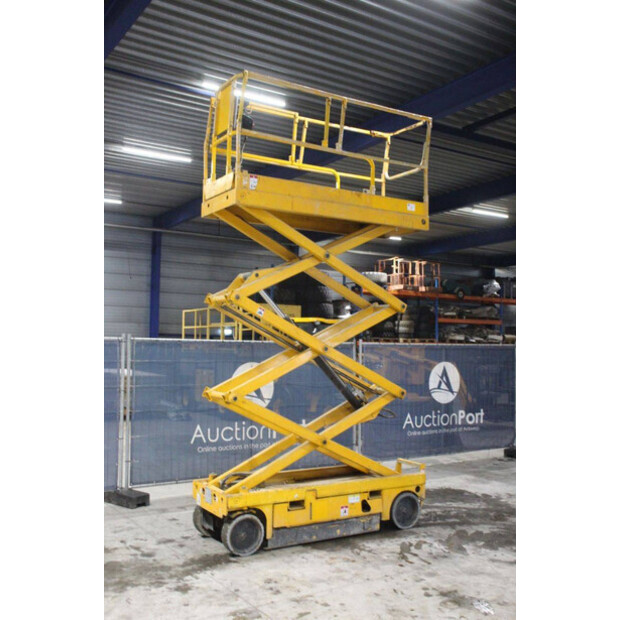 2013 Haulotte COMPACT 8-49245580