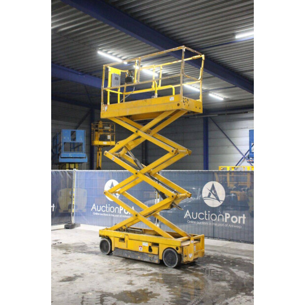 2013 Haulotte COMPACT 8-49245582