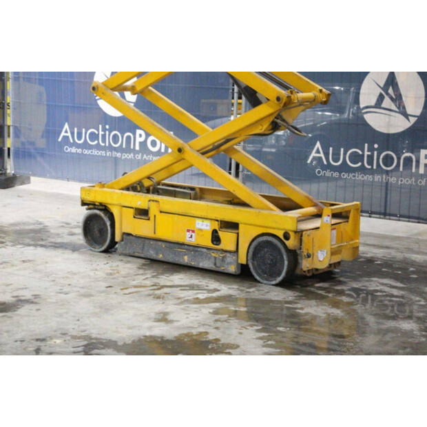 2013 Haulotte COMPACT 8-49245583