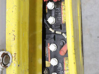 2010-jlg-2030es-1491474-49245598