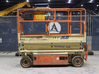 1997-jlg-2033-e3-49245612